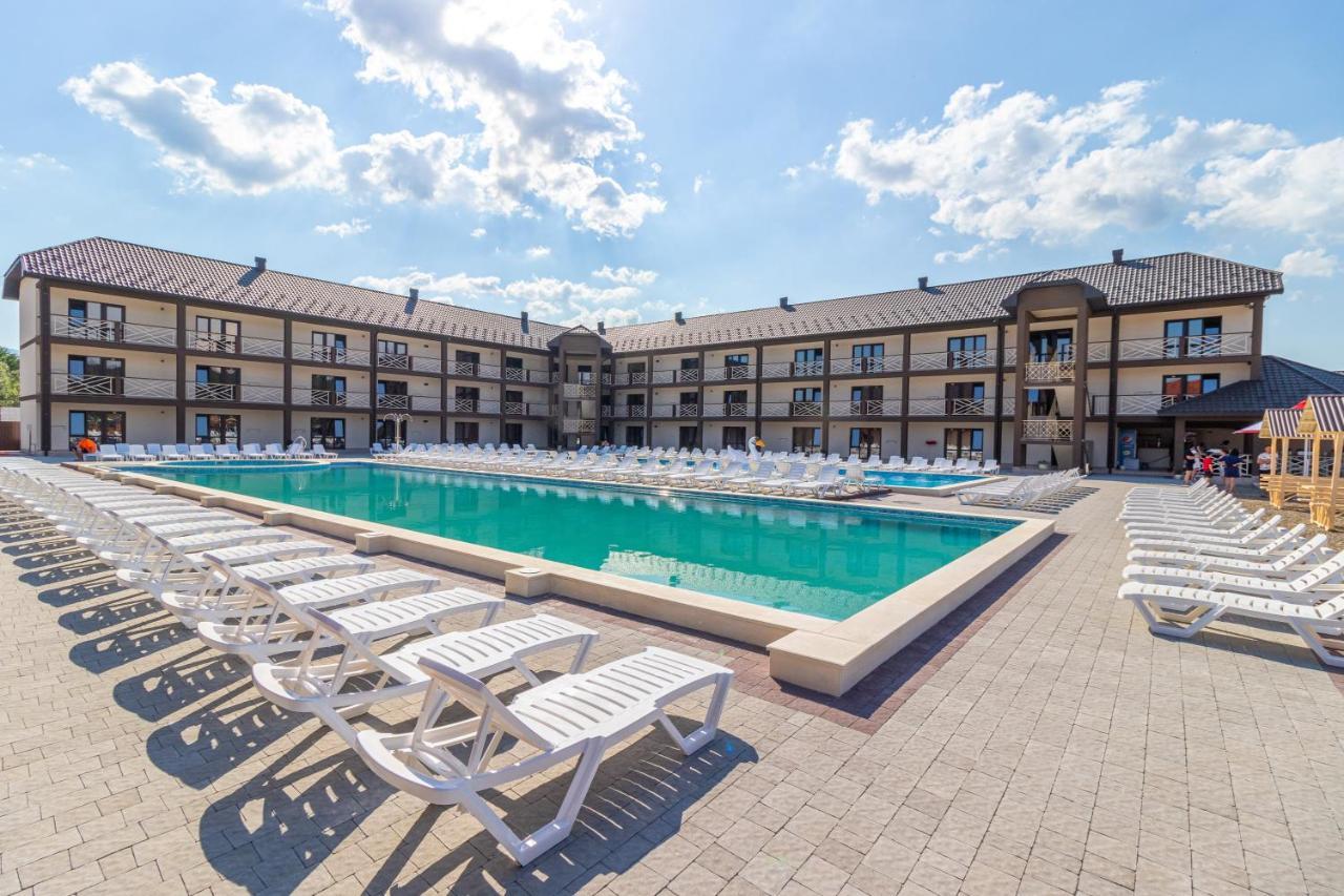 Nikoletta Hotel Solotvyno Ngoại thất bức ảnh